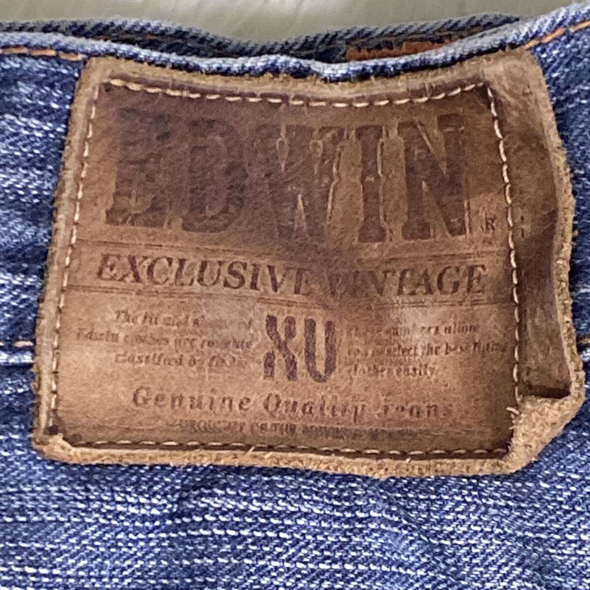 ビッグサイズ エドウィン EDWIN 424XVS W36 ヴィンテージ加工 ストレート デニムパンツ ジーンズ ハチノス ヒゲ ジーパン 革パッチ 縦落ち_画像6