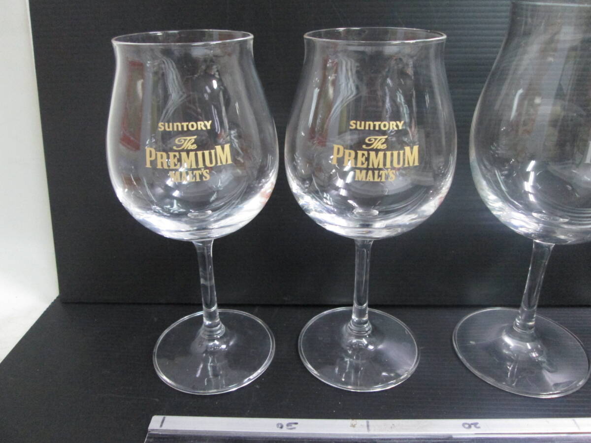 サントリー プレミアムモルツ ワイングラス　ブランデーグラス 4個セット ビールグラス 未使用か美品　大H１９ｃｍ_画像2