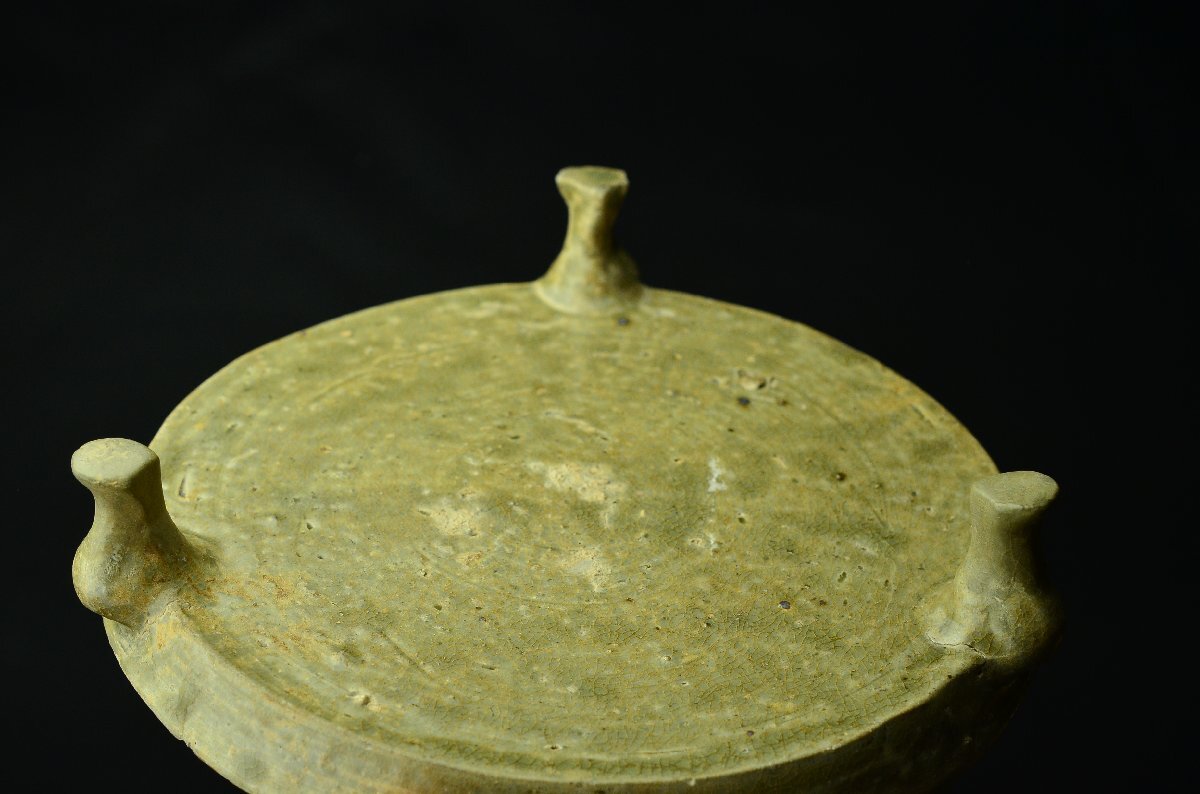 【YB】青磁三足円面硯臺★中國　晉時代（東晉）4世紀　　布箱付屬★中國古玩骨董25Y851