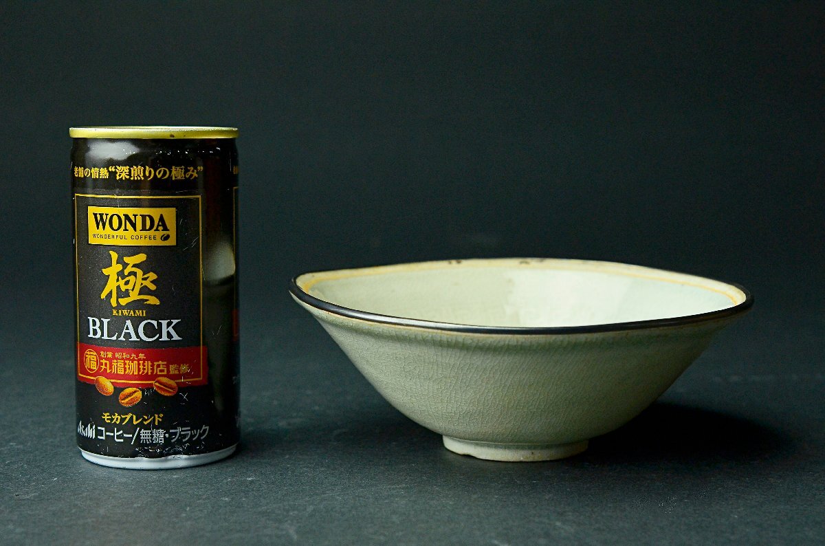 【YB】宋代青白磁陰刻銀覆輪花草紋碗・影青包銀刻花草紋鉢・桐箱付属 上りの良い作品。 ★中国南宋古玩骨董25Y913の画像4