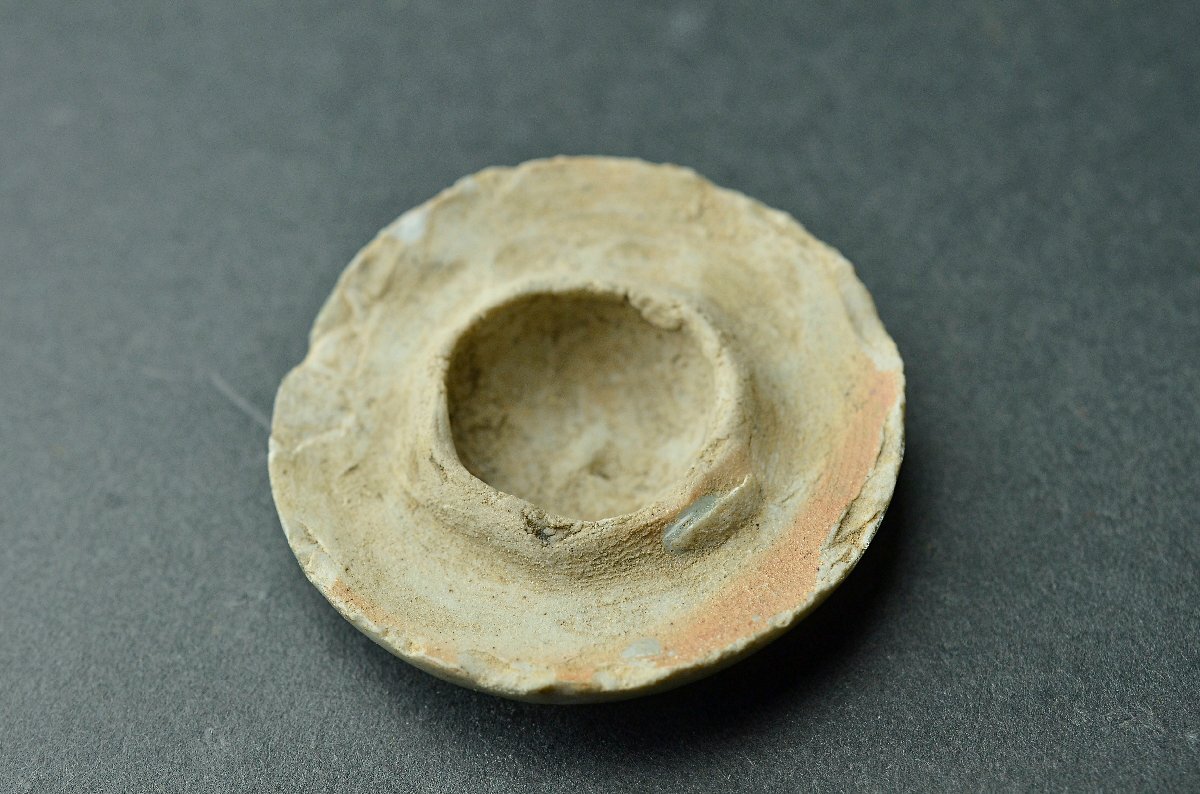 【YB】宋代青白磁刻草紋蓋付小罐・影青小壺・茶入・桐箱付属 ★中国古玩骨董25Y976-1の画像7