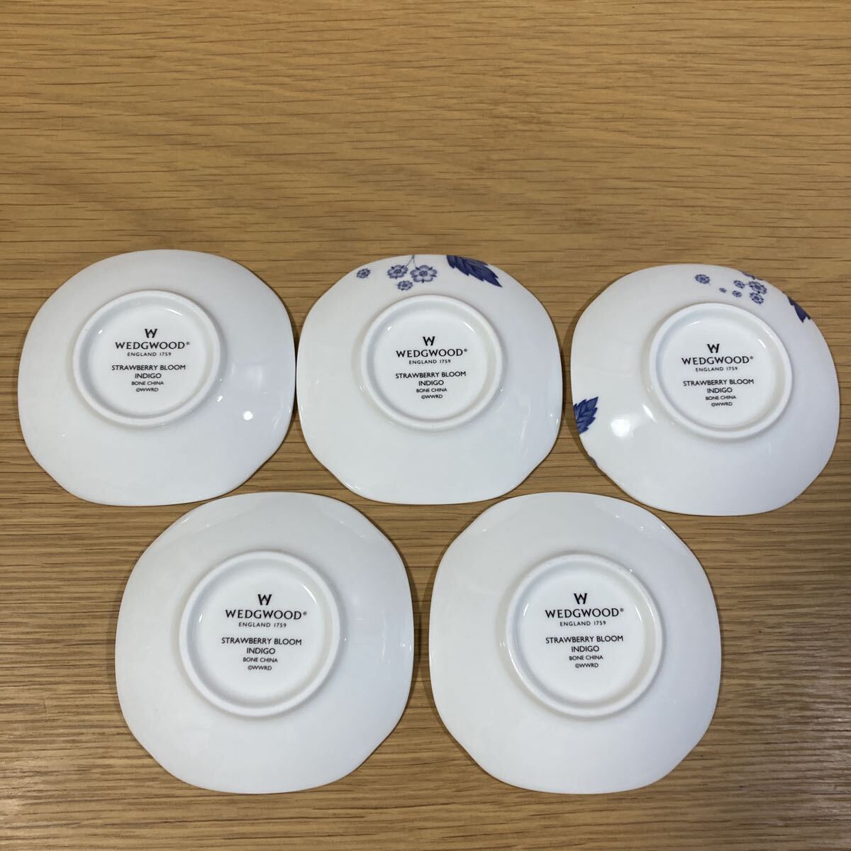 ▼ ウェッジウッド≪ストロベリーブルーム インディゴ ミニプレート 5枚≫WEDGWOOD STRAWBERRY BLOOM INDIGO 小皿 皿 プレート_画像5