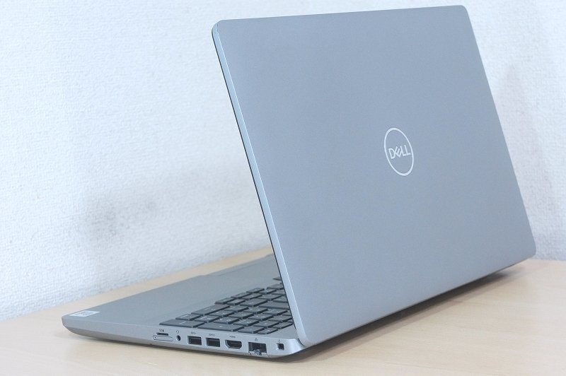 J17A第10世代 i7 6コア12t高速NVMe SSD 256GB Precision3551 Core i7 10750H 12CPU Windows11 Win10 DELL美品ですが惜しくも訳有ジャンク品_画像4