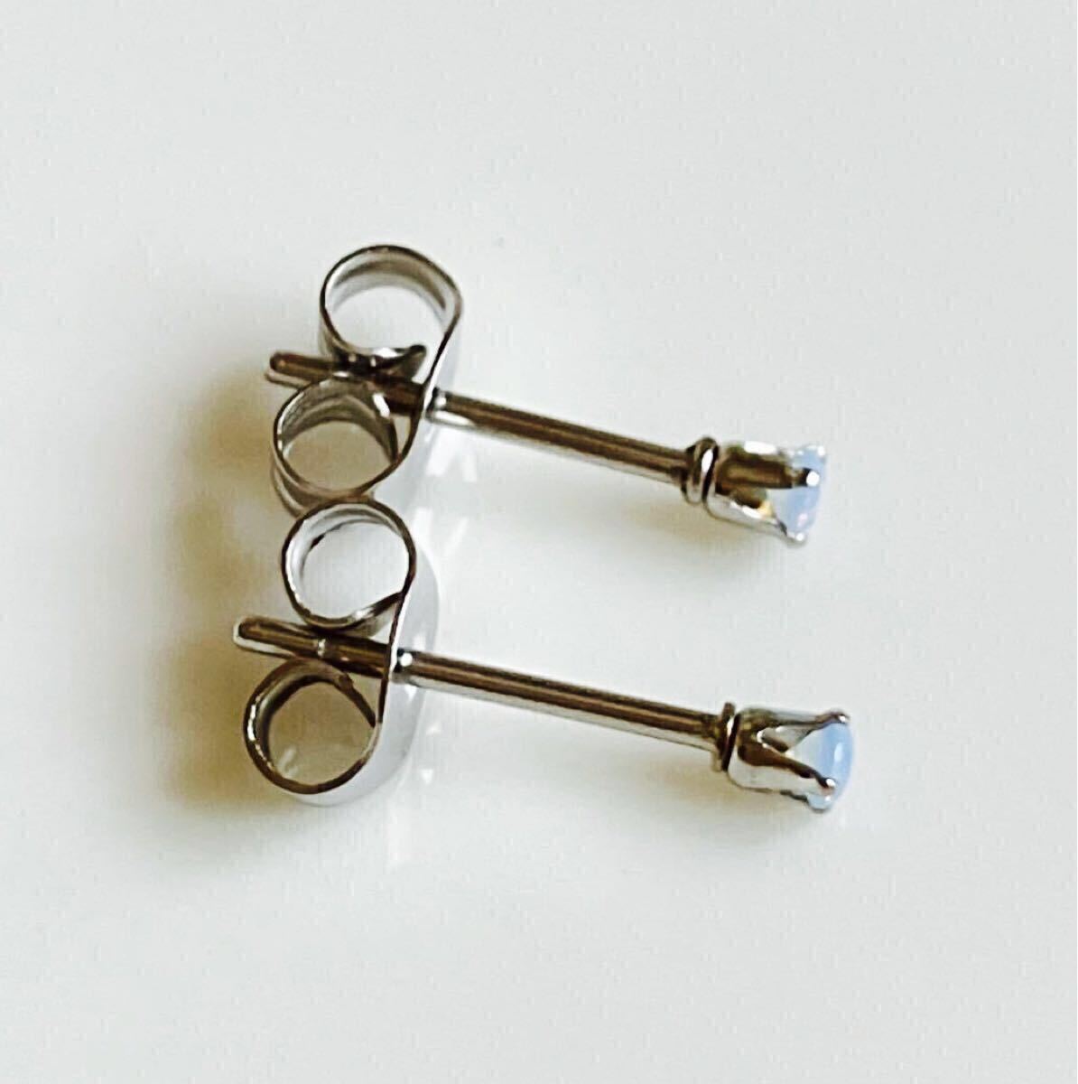 新品 316l サージカルステンレス AAA CZ オパールピアス 2mm シルバー 銀 オパール 誕生石 金属アレルギー対応 プレゼント 誕生石 送料無料_画像5