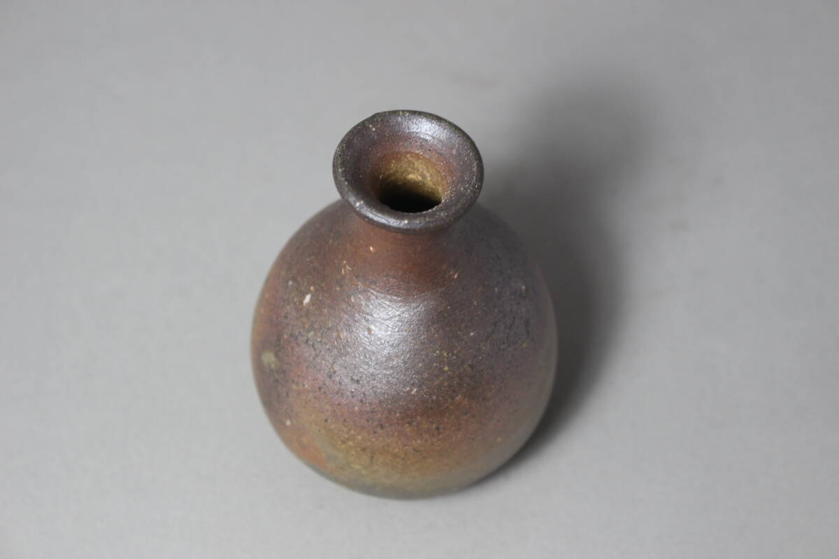 . обжиг в печи Bizen . подлинный один . произведение Mini бутылочка для сакэ ваза ваза для цветов Mini цветок входить .... луговые и горные травы новый товар mini