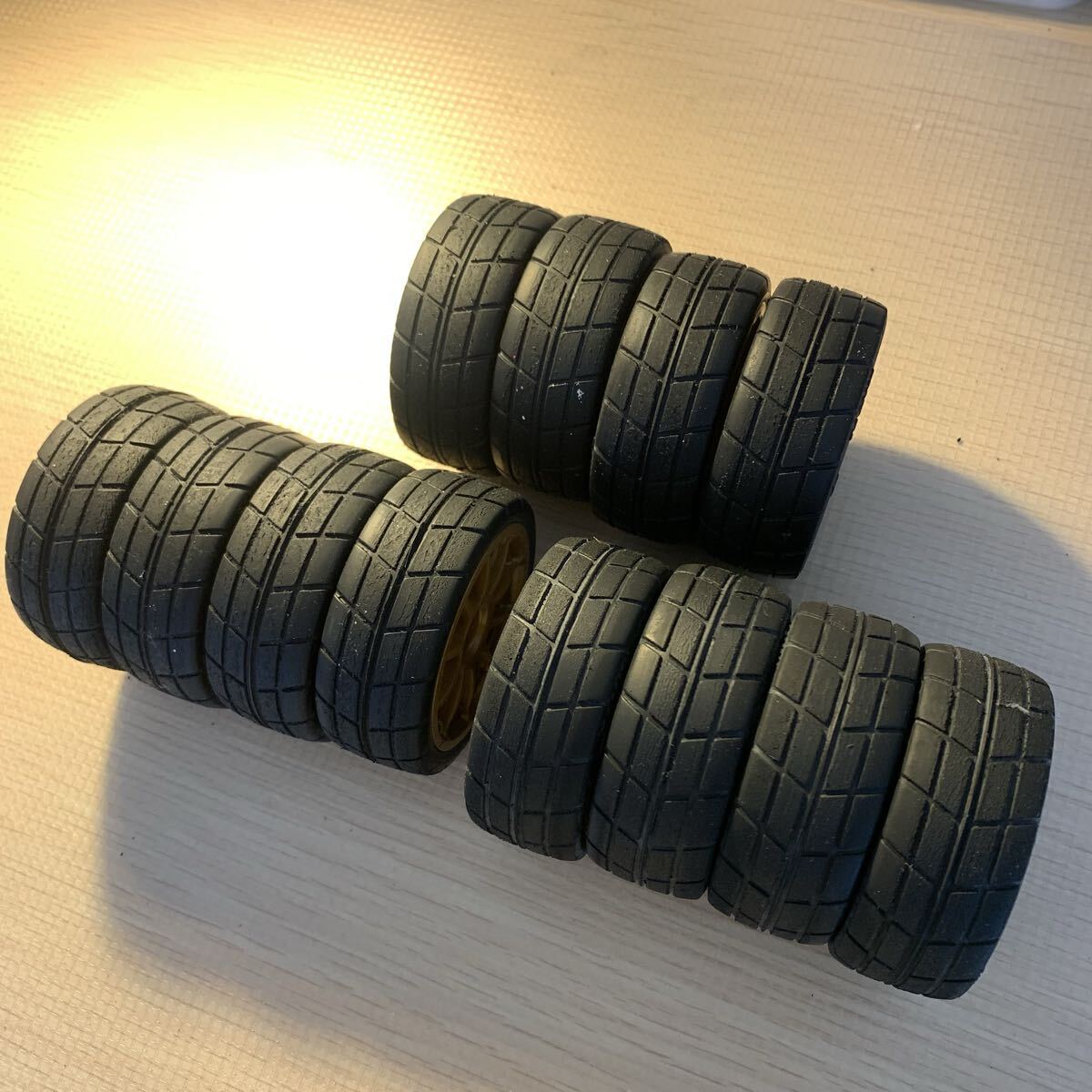 ☆タミヤ ミディアムナローレーシングラジアルタイヤ☆ 3セット 検 タミチャレ タミグラ TRF420 TA08 TA07 TB05 TT02 M08 M07 TC-01 TRF_画像2