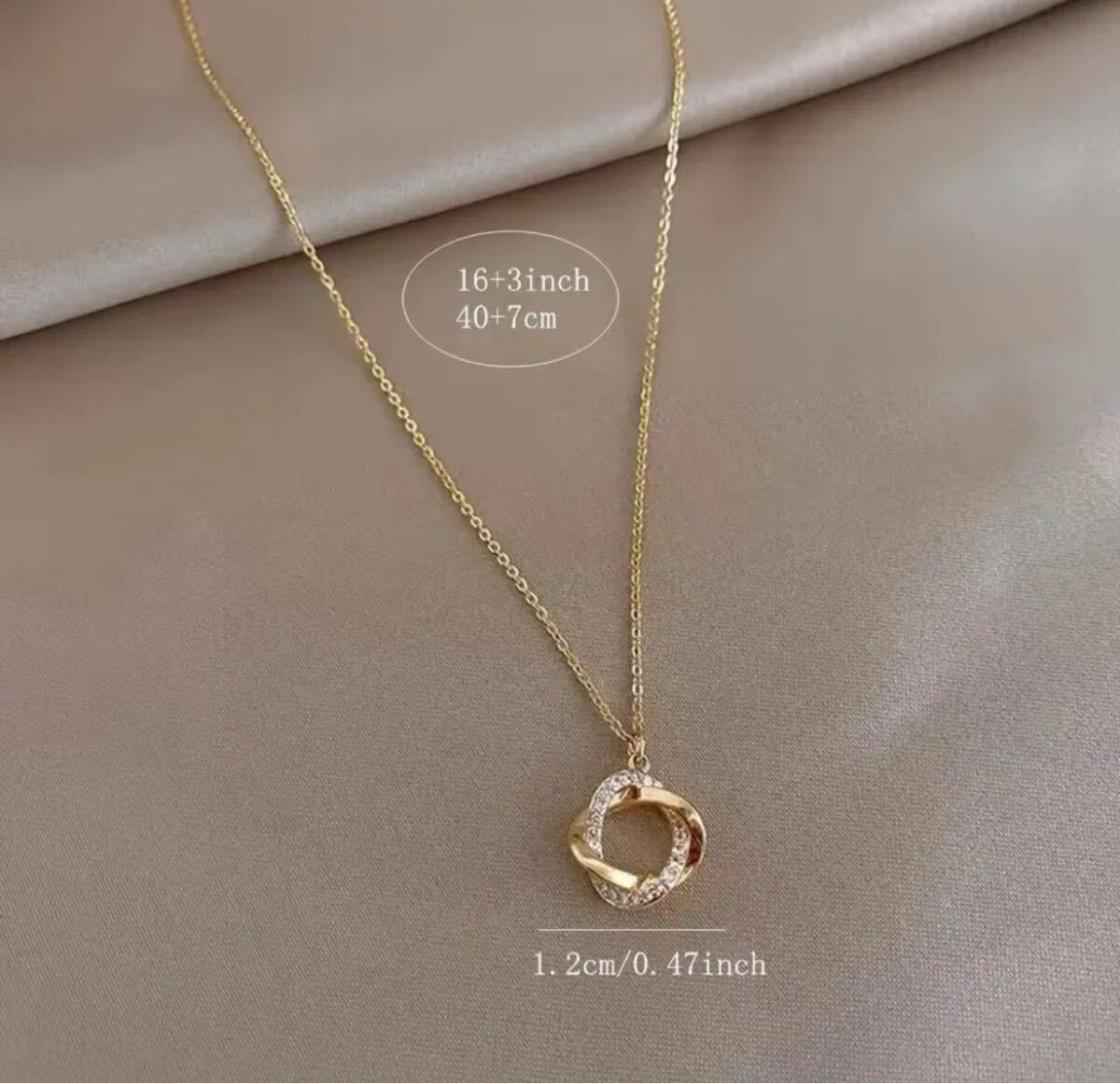 ゴールド ネックレス 捻りリング_画像4