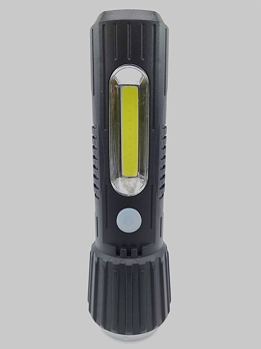 (新品) 2way ハンディライト COB LED 単四電池式 手持ち ランタン 防災_画像4