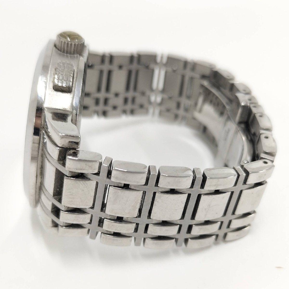 ●BURBERRY バーバリー BU1372 クロノグラフ メンズ腕時計 デイト クオーツ シルバー文字盤 SS 中古[ne]J21ma108_画像4