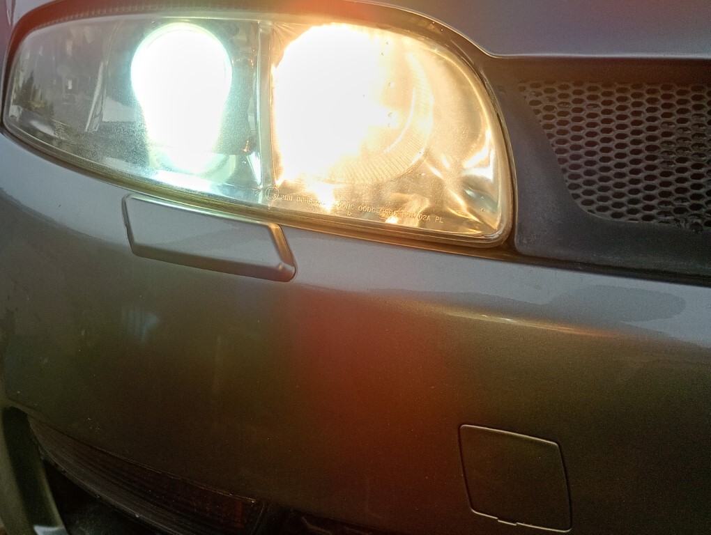アルファロメオ アルファ GT 右H (937 93720L) 純正 動作保証 右 HID ヘッドライト バラスト レべ付 キセノン ヘッドランプ p058725_画像9