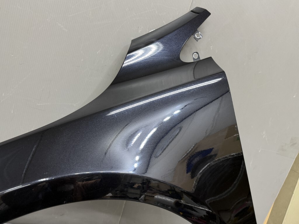 ボルボ V40 T4 右H (MB4164T) 純正 左前 フェンダーパネル ブラック系 黒系 左 フロント Volvo 破損無 p058755_画像5