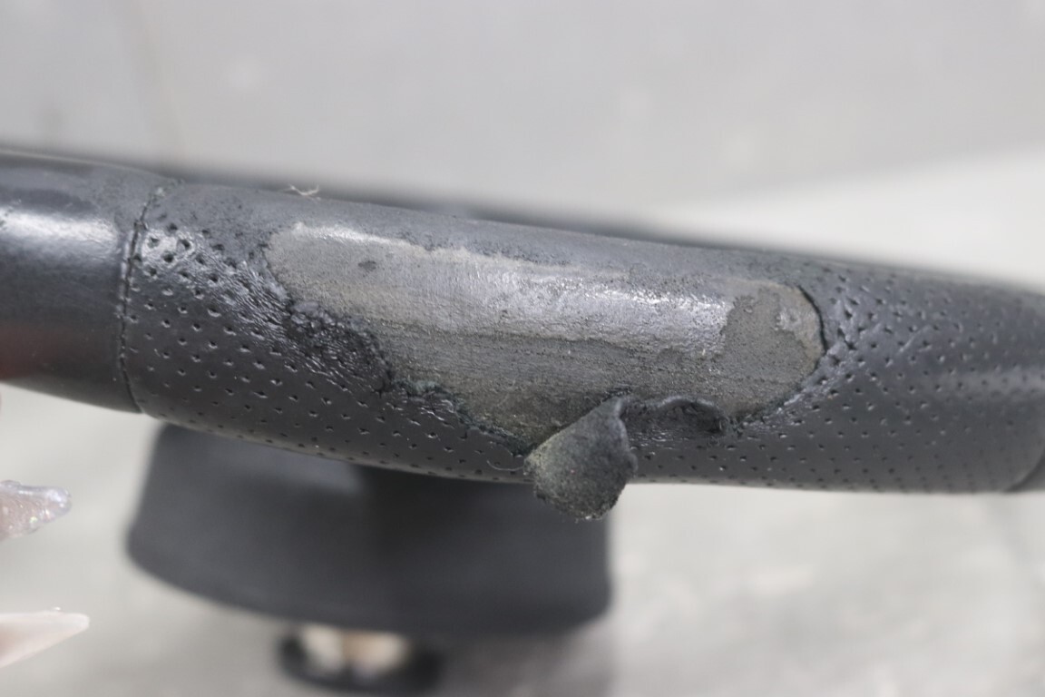 スズキ スイフト スポーツ 5MT 3ドア 4型 (HT81S CSSF-4) ステアリングホイール ハンドル ボス MOMO モモステ 直径およそ31.5cm p058274の画像8