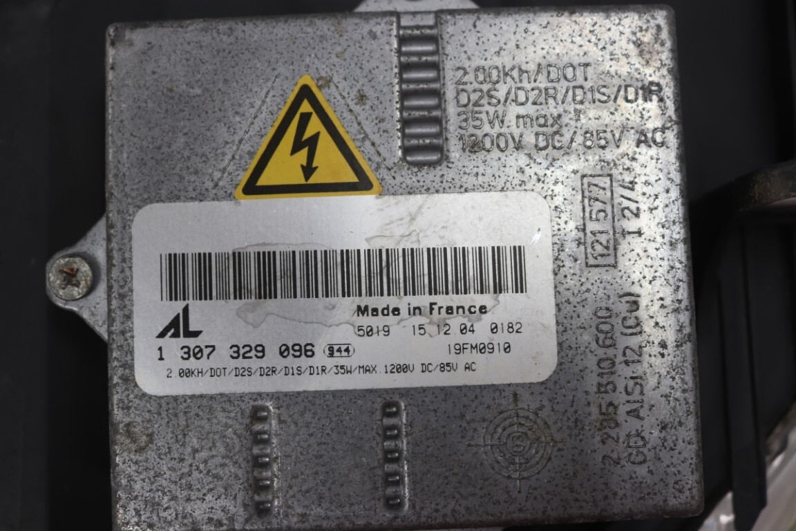 アルファロメオ アルファ GT 右H (937 93720L) 純正 動作保証 右 HID ヘッドライト バラスト レべ付 キセノン ヘッドランプ p058725_画像8