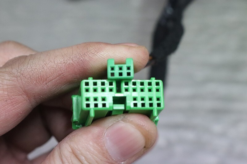 ボルボ V60 前期 (FB4164T) 純正 右 ドアミラー ウィンカー 電格 14P＋2P 銀 シルバー 3304-806 Volvo サイドミラー 右ミラー p043758_画像6