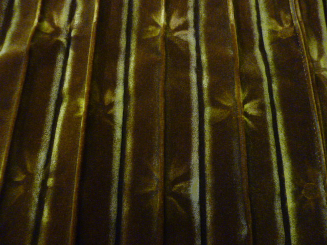 ［コスモス］アコーディオン式仮眠カーテン　ゴールド_画像3