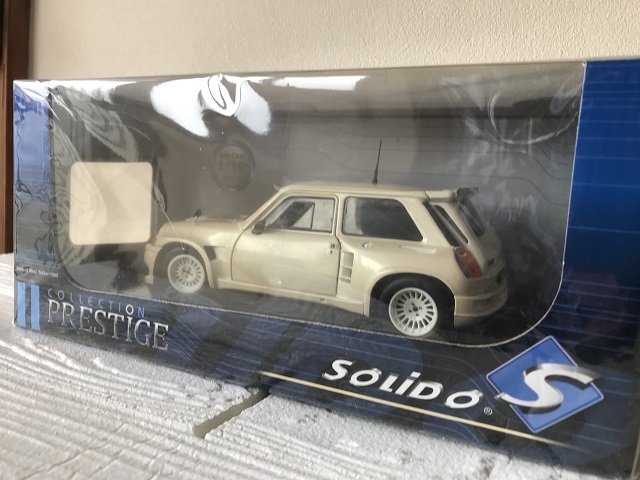 フレンチラリー特集① 1/18 ソリド ルノー5 マキシターボ 1985 プレーンボディ 新品!! 未開封品!!_画像3