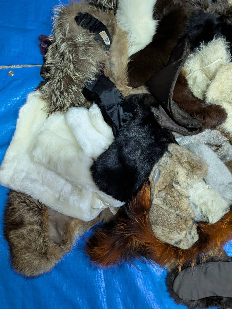 【No-2】■1円~売り切り■毛皮の卸売り■フリマ出品■リアルファー■マフラー・ショール(材料用含)等小物■複数点セット_画像4