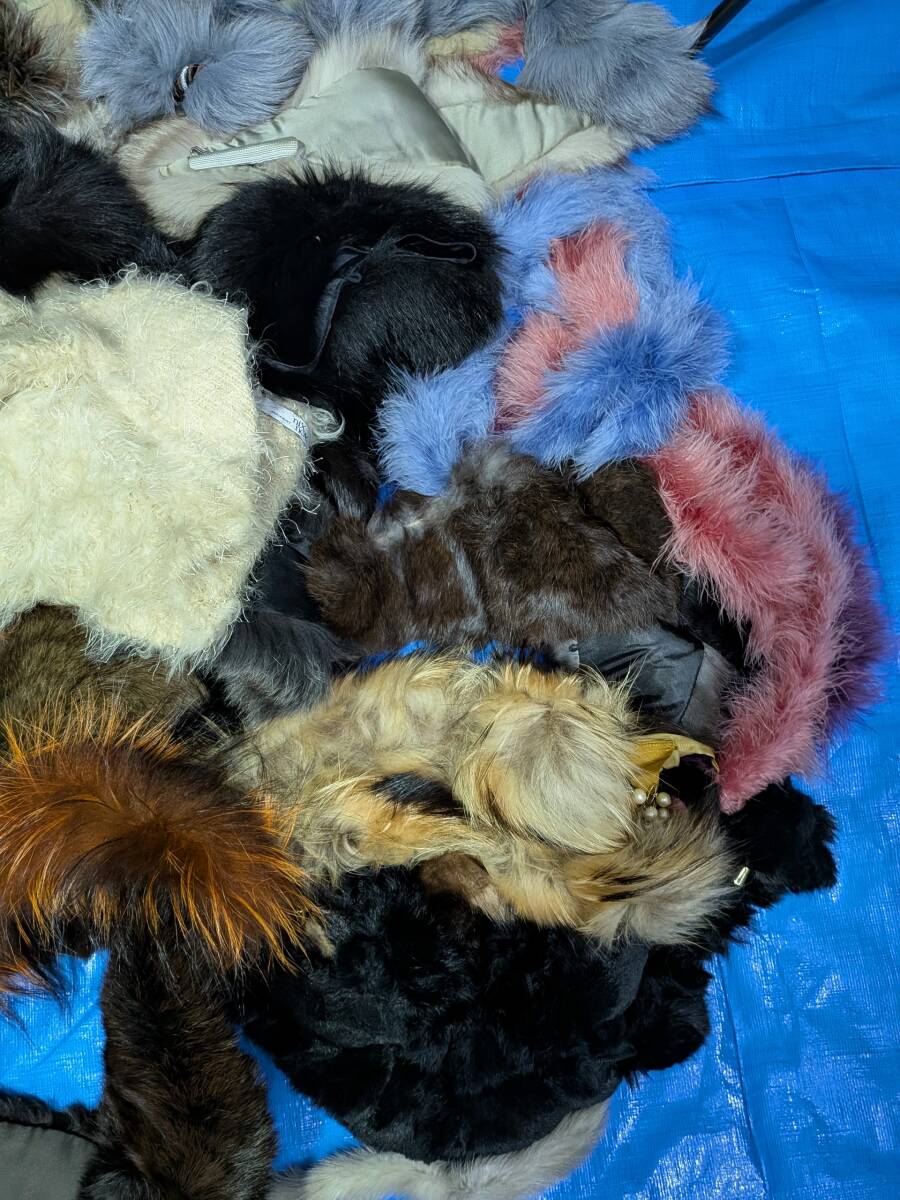 【No-2】■1円~売り切り■毛皮の卸売り■フリマ出品■リアルファー■マフラー・ショール(材料用含)等小物■複数点セット_画像6