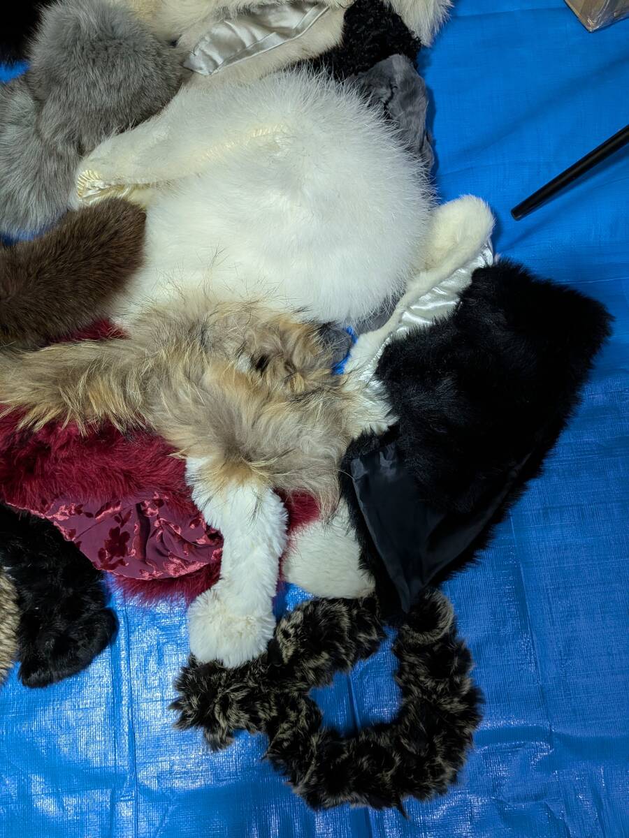 【No-8】■1円~売り切り■毛皮の卸売り■フリマ出品■リアルファー■マフラー・ショール(材料用含)等小物■複数点セット_画像5