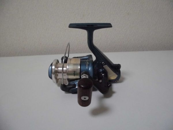 ◆DAIWA ダイワ REGAL-X 2500T スピニングリール 日本製_画像3