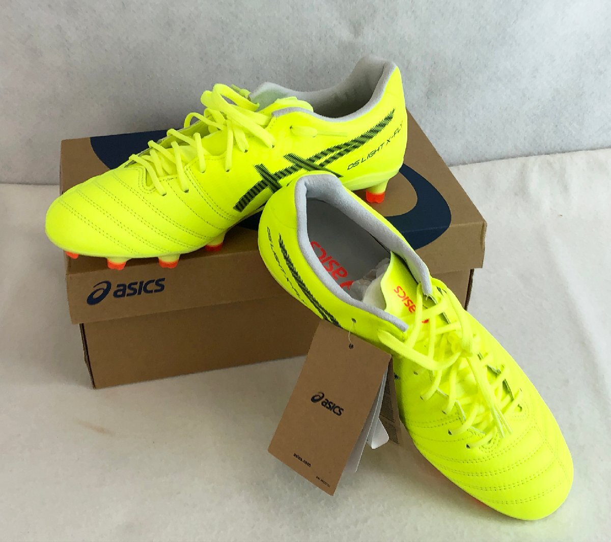 ☆未使用品☆サッカースパイク DS LIGHT X-FLY PRO 2 PARIS 1101A074-750 SAFETY YELLOW/BLACK 25.5cm asics アシックス
