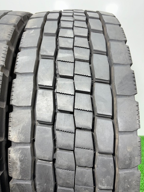 ☆送料込み☆ 2021年製 215/70R17.5 123/121J ダンロップ DECTES SP680 ミックス パターン 2本 215/70/17.5 タイヤ_画像3