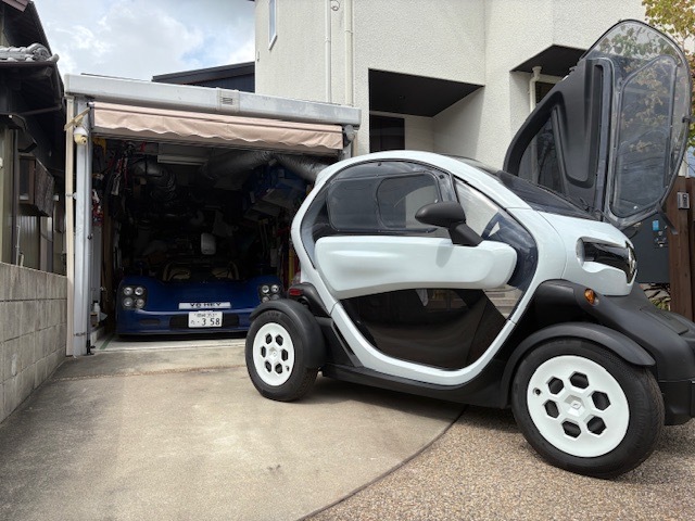 ほぼ新車の様な距離　614km！希少な電動モビリティRENAULT TWIZY ルノー トゥイージー　後期　訳あり　奇跡の距離_画像7