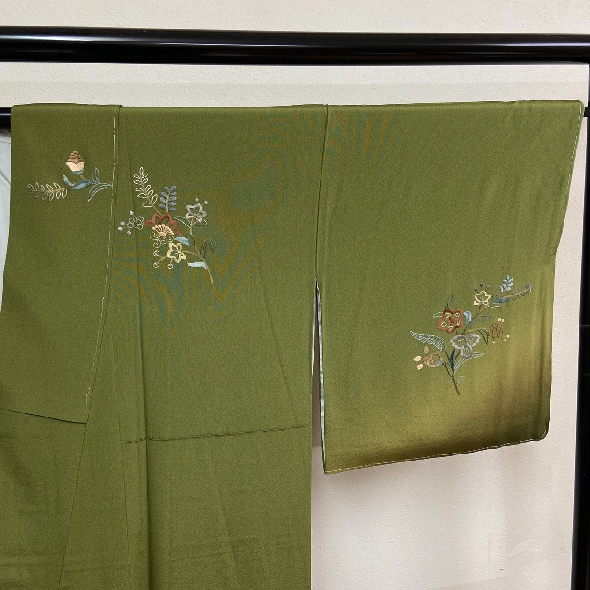 着物月花 総刺繍 仙頭刺繍 蘇州刺繍 ぼかし染 装飾花文様 訪問着 未使用品 正絹 金銀糸 ki6089_画像6