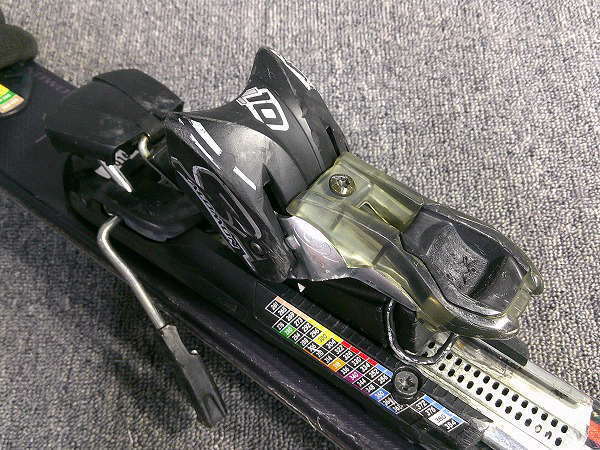 1932★サロモン SHORT CART 127cm★中古/補修あり/チューンナップ済み/ビンディング設定(無料)/ブーツ・ストック追加可_画像9