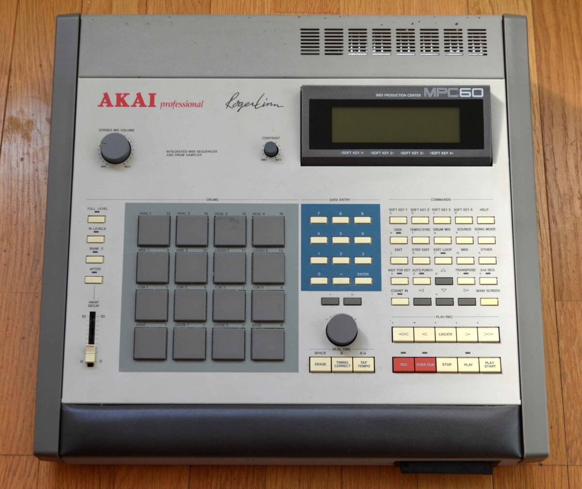 AKAI Profesional MPC60 _画像1