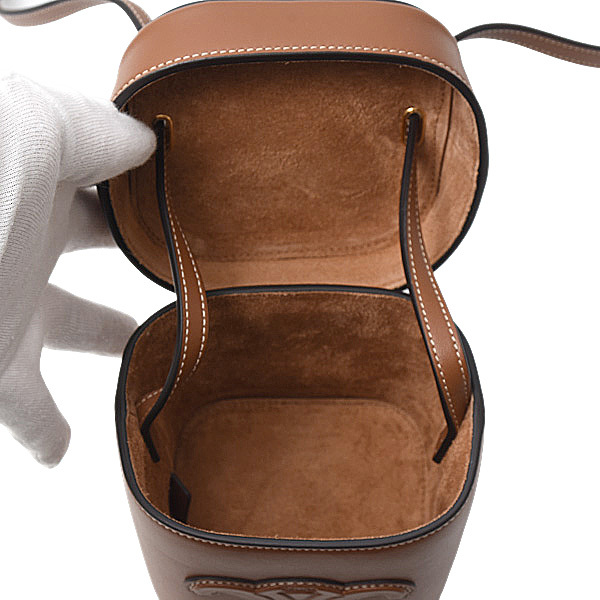 セリーヌ バッグ レディース スモールボックス ショルダーバッグ キュイル トリオンフ カーフ ブラウン CELINE 199263 中古_画像3