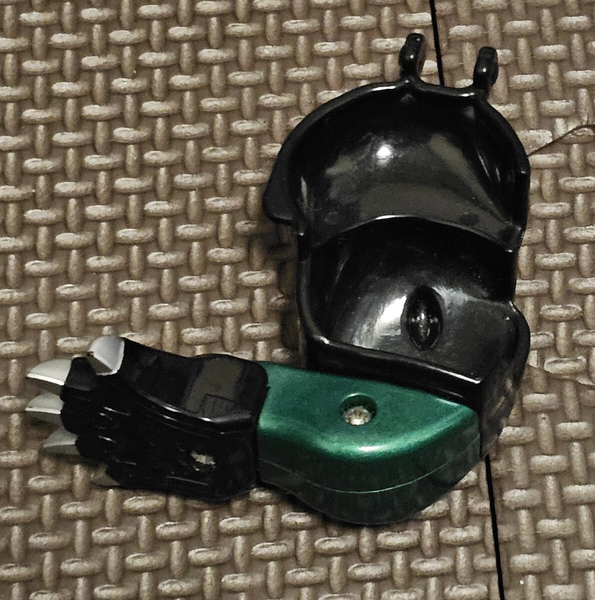 バンダイ製 百獣戦隊ガオレンジャー DX百獣合体ガオハンター の右前足 (部品、パーツ)_画像2