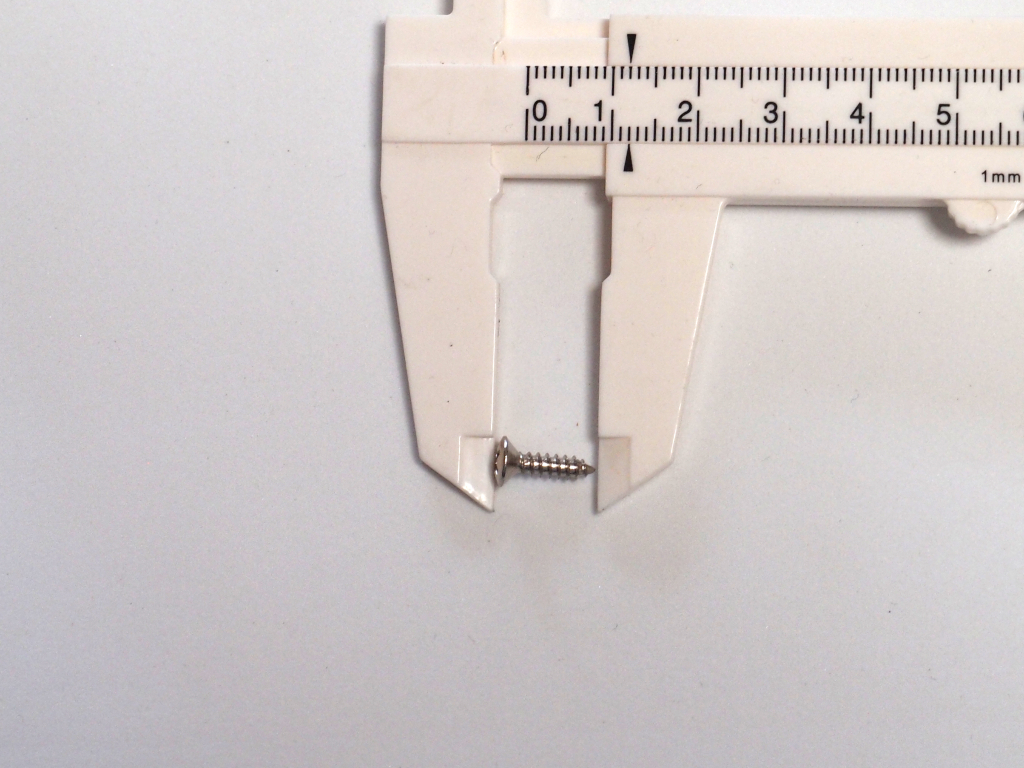 ギター ベース ピックガード用ネジ(12mm×3mm)20本セット シルバー(銀) 新品！_画像2