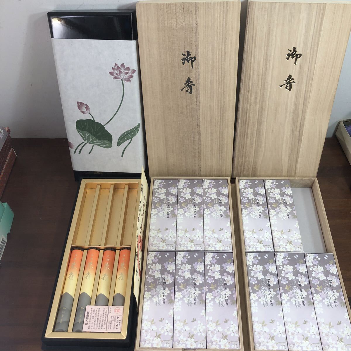 木箱あり お線香 ローソク 天徳香 なにわ香炉灰 など 色々28点まとめて 仏具 線香_画像2