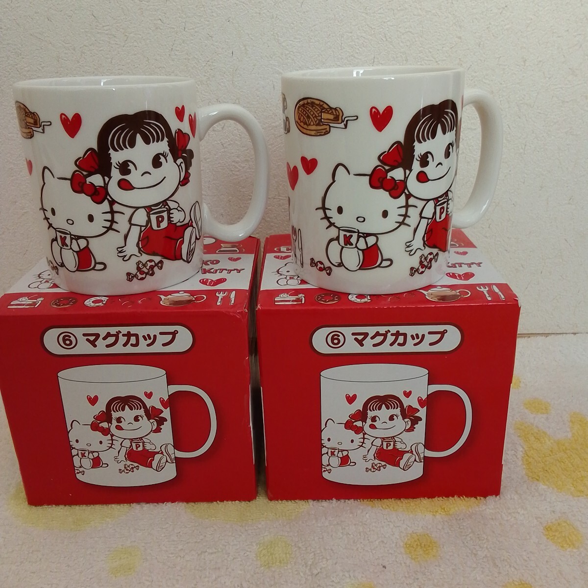 PEKO×HELLO KITTY ハローキティ Hello Kitty 不二家ぺこちゃんマグカップ サンリオ SANRIO 2個セット 2018年製_画像1