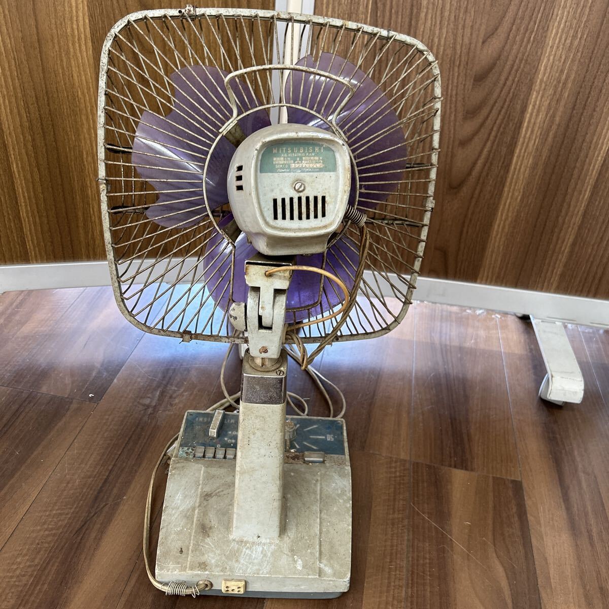 通電OK ジャンク 三菱 MITSUBISHI A.C.ELECTRIC FAN 100V 30cm 扇風機 レトロ扇風機 102998r_画像7