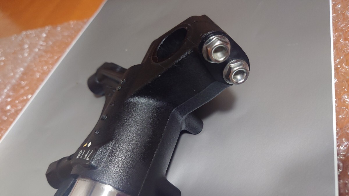 CRF1000L アフリカツイン フロントフォーク 右側 漏れなし SHOWA_画像4