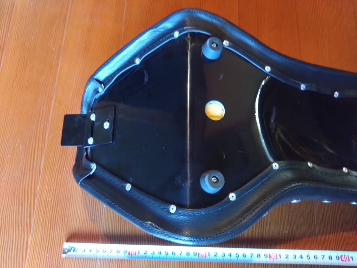 ガレージT&F製 シャドゥ400 シャドウ400 スタッド付きコブラシート(タックロール) 綺麗!2024年製 SHADOW NC34 _画像7