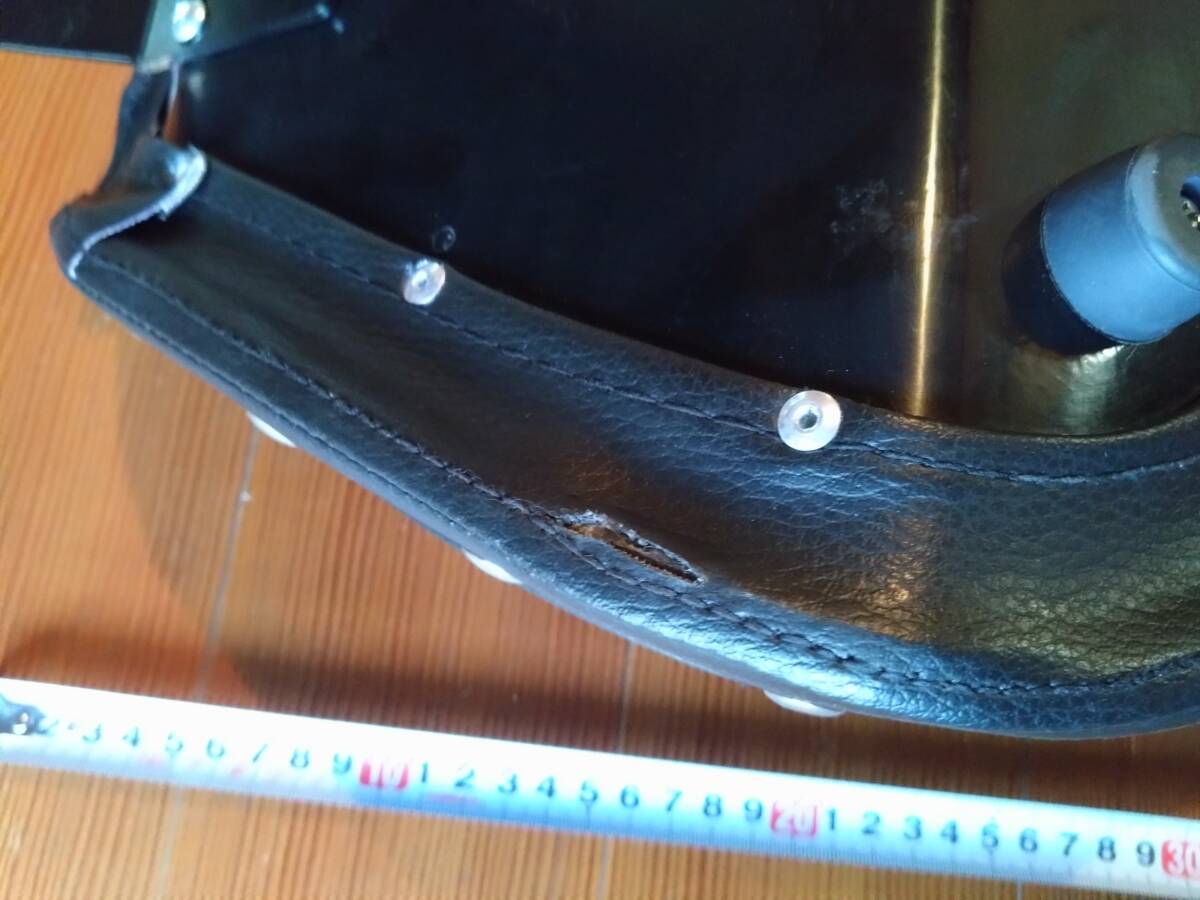 ガレージT&F製 シャドゥ400 シャドウ400 スタッド付きコブラシート(タックロール) 綺麗!2024年製 SHADOW NC34 _画像8