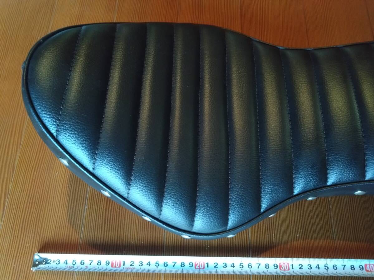 ガレージT&F製 シャドゥ400 シャドウ400 スタッド付きコブラシート(タックロール) 綺麗!2024年製 SHADOW NC34 _画像2