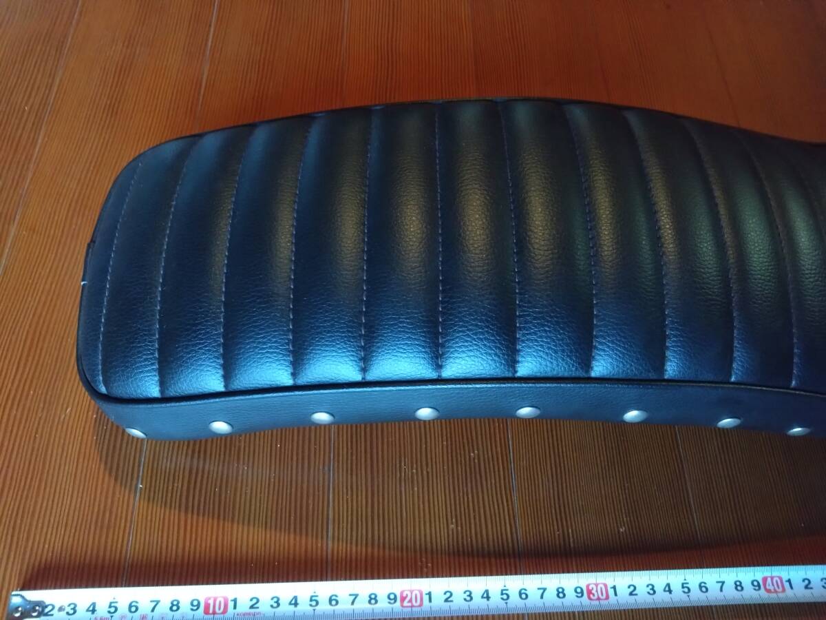 ガレージT&F製 シャドゥ400 シャドウ400 スタッド付きコブラシート(タックロール) 綺麗!2024年製 SHADOW NC34 _画像5