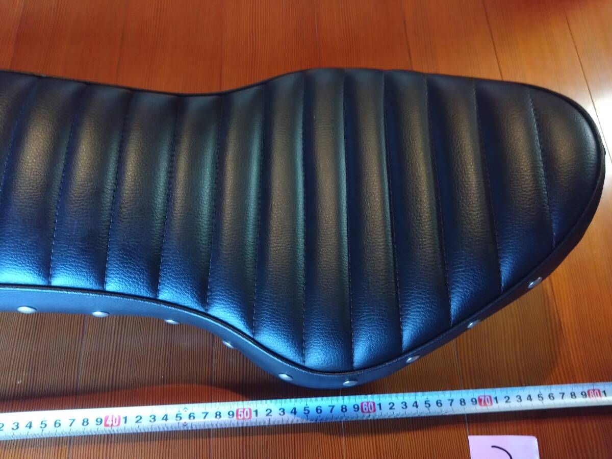 ガレージT&F製 シャドゥ400 シャドウ400 スタッド付きコブラシート(タックロール) 綺麗!2024年製 SHADOW NC34 _画像6