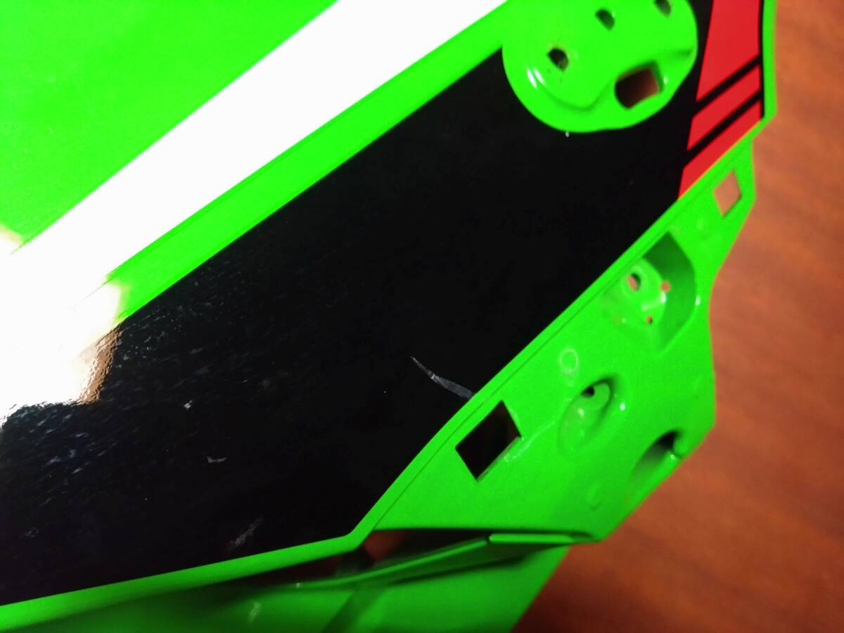 カワサキ 純正 Ninja ZX10R 2022年製 アッパーカウル フロントマスク 外装 55028-0756 ZX-10R KRTエディション 綺麗ですが割れあり_画像2
