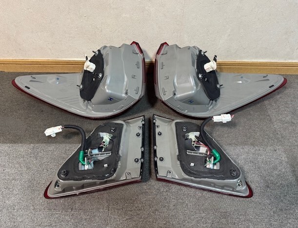 GRS204 クラウン ハイブリッド 純正 後期 ブルーライン LED テールライト ガーニッシュ 左右セット ICHIKOH 30-370 30-371 ☆即決_画像8