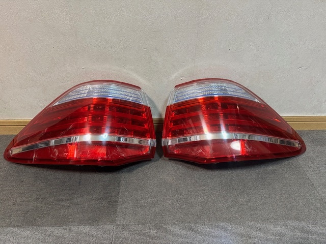 GRS204 クラウン ハイブリッド 純正 後期 ブルーライン LED テールライト ガーニッシュ 左右セット ICHIKOH 30-370 30-371 ☆即決_画像6