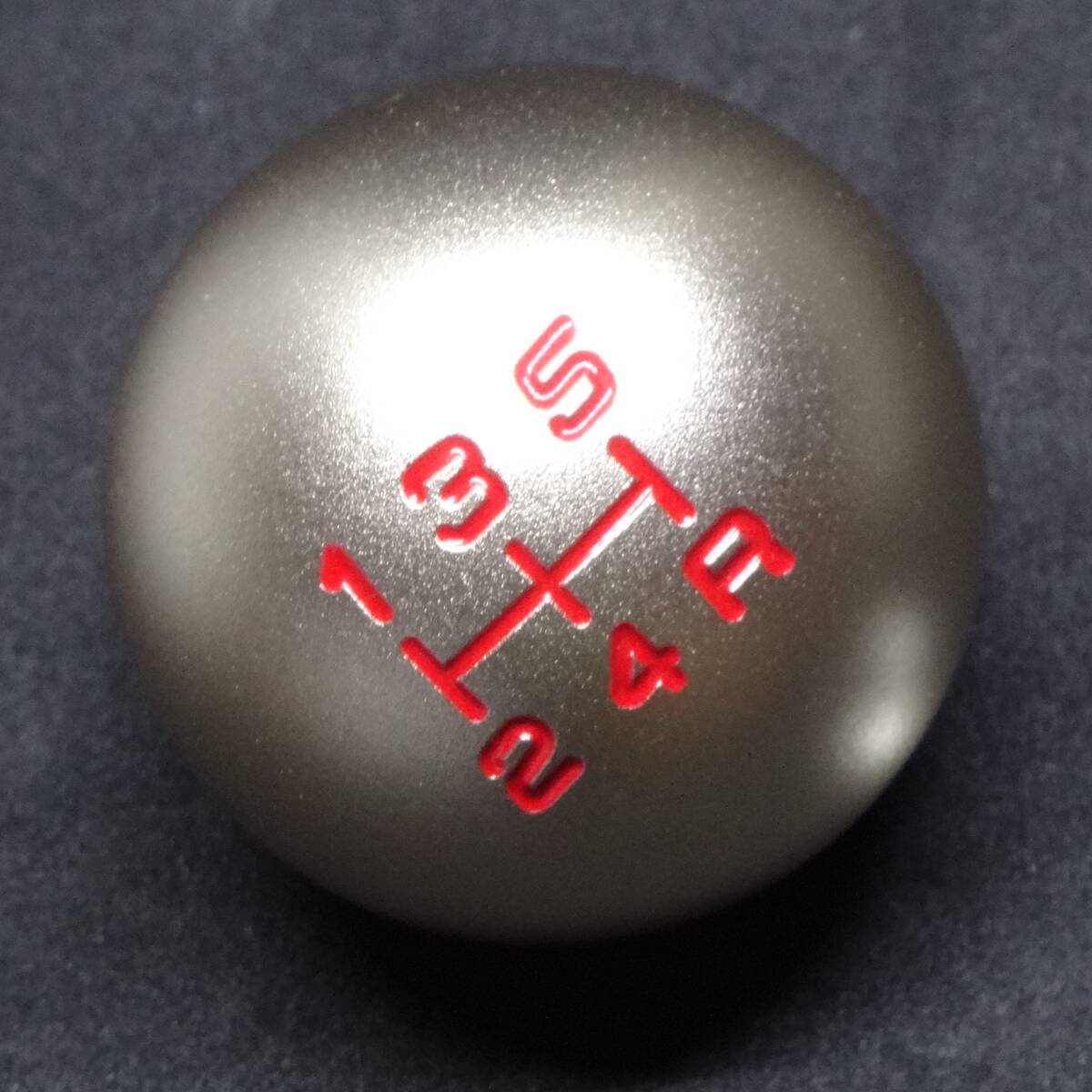 【送料込み】ホンダ　純正風　5速用　アルミシフトノブ【新品未使用】_画像2