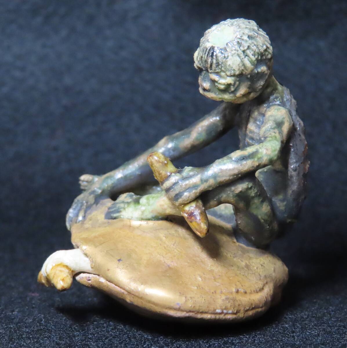 相場るい児　いたずら唐子と河童　共箱／陶芸　置物　オブジェ　河童　かっぱ_画像2