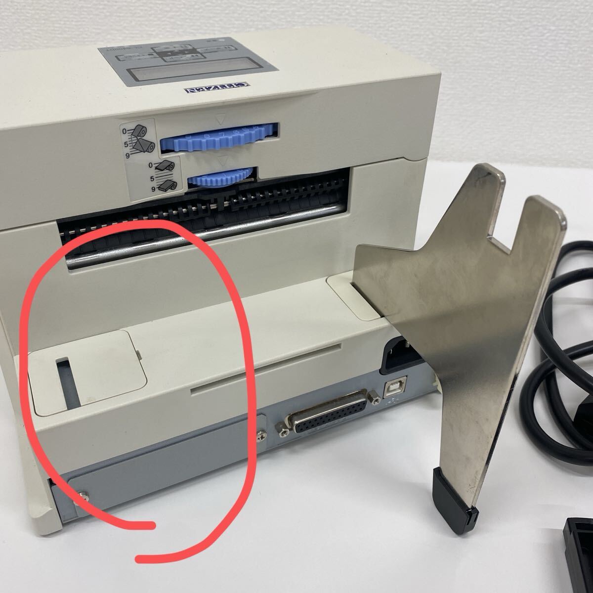 refle● 通電のみ確認　 CITIZEN ラベルプリンター　CL-S400DT 不足品あり　ジャンク　部品取り　現状品_画像4