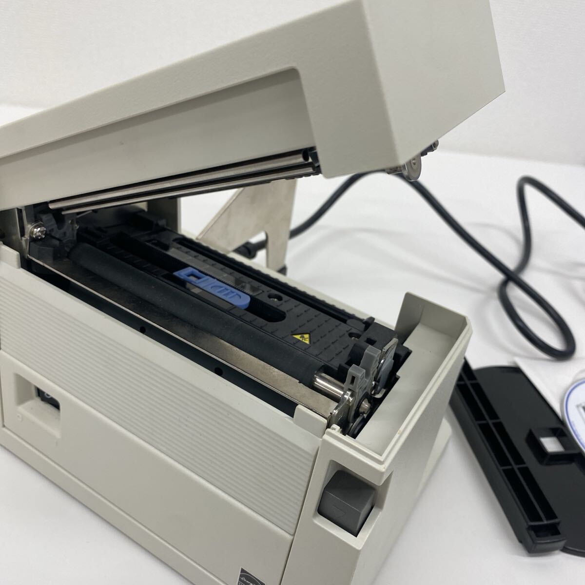 refle● 通電のみ確認　 CITIZEN ラベルプリンター　CL-S400DT 不足品あり　ジャンク　部品取り　現状品_画像6