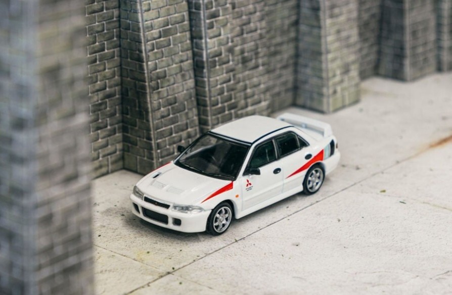 即決！ Tarmac Works 1/64 ミツビシ ランサー RS エボリューション (白) ランエボ 初代モデル CD9A 新品・未開封品_画像2